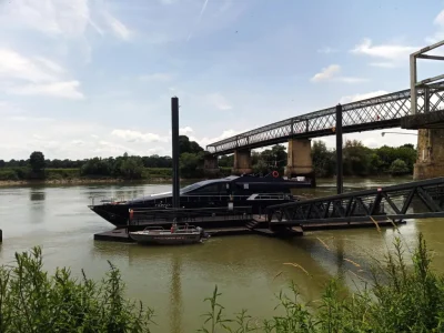 Port-de-Cadillac-sur-Garonne-Ponton-Eiffel-8211-Cadillac-sur-Garonne_3611091