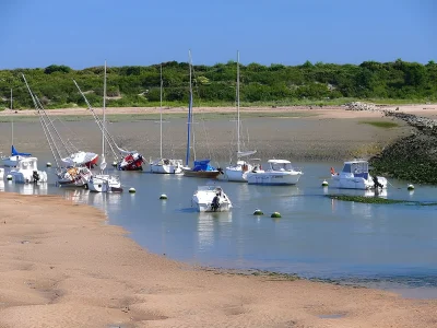 Port-de-Dives-Cabourg-Houlgate-8211-Mouillages-de-la-Dives-8211-Dives-sur-Mer_2563466