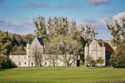 Prieure-fortifie-du-Tortoir-a-Saint-Nicolas-aux-Bois_551812