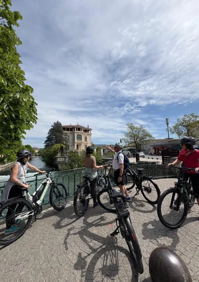 Provence-Tourisme-en-E-bike-8211-Saint-Remy-de-Provence_2880925