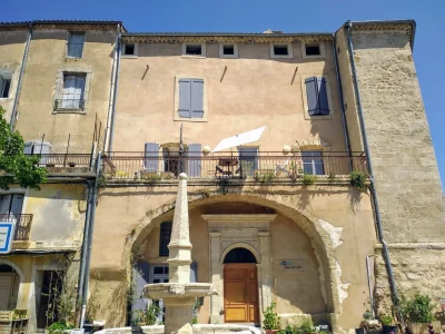 RANDONNEE-DES-FONTAINES-ET-DES-LAVOIRS-8211-Popian_1201246