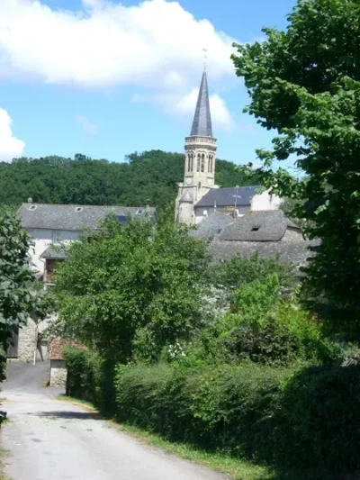 Randonnee-8211-Au-pays-de-l039abbe-Bessou-8211-Le-Bas-Segala_2229101-1
