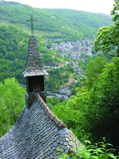 Randonnee-8211-La-chapelle-Sainte-Foy-de-Conques-8211-Conques-en-Rouergue_2229704-1