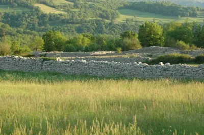 Randonnee-Mouret-8211-Entre-Causse-et-Rougier-8211-Mouret_2228770-1
