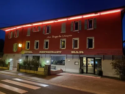 Restaurant-8211-Hotel-Aux-Berges-de-l039Aveyron-8211-Onet-le-Chateau_2265059