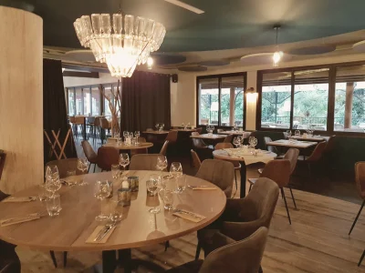 Restaurant-Les-Pyrenees-8211-Mont-de-Marsan_3066903