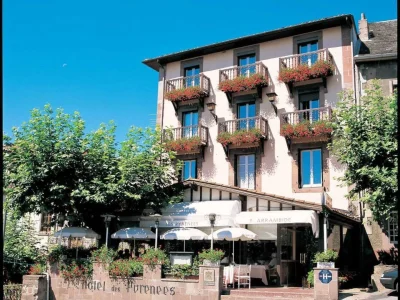 Restaurant-Les-Pyrenees-8211-Saint-Jean-Pied-de-Port_3109332