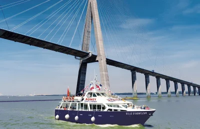 Roney-Boats-Compagny-bateau-quotVille-d039Honfleurquot-et-bateau-quotLa-Calypsoquot-8211-Honfleur_3523444