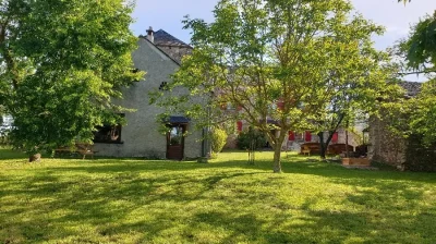 Rouet-Nature-8211-Gite-Au-Bout-du-Rouet-8211-Saint-Just-sur-Viaur_2246137