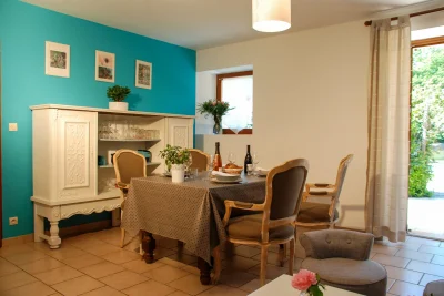 Rouge-Gorge-Gites-les-Closeaux-8211-Vallieres-les-Grandes_1649264