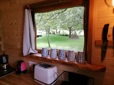 Roulotte-La-vert-Dine-8211-Saint-Pardoux-le-Lac_3228648