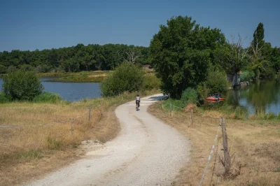 Route-Europeenne-d039Artagnan-en-gravel-8211-Rosnay_3749044