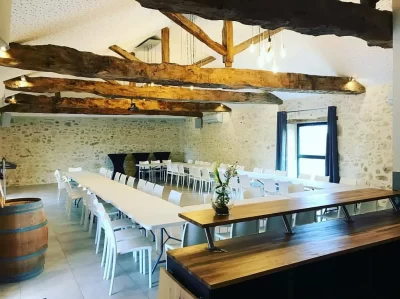 SALLES-DE-SEMINAIRE-AU-CASTAGNE_704933