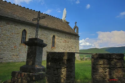 SENTIER-LES-DEUX-FERMES-DU-CAUSSE-NOIR-8211-Meyrueis_3234358