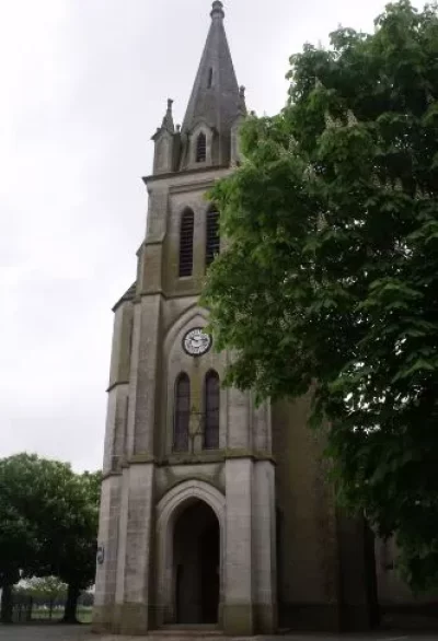 Saint-Etienne-de-Fougeres_497603