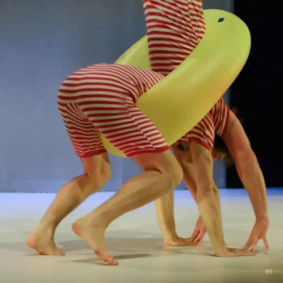 Saison-culturelle-2025-2026-quotWaterplouf-noyade-interditequot-Cirque-en-scene-8211-07-03-2026-8211-Soustons_3151478