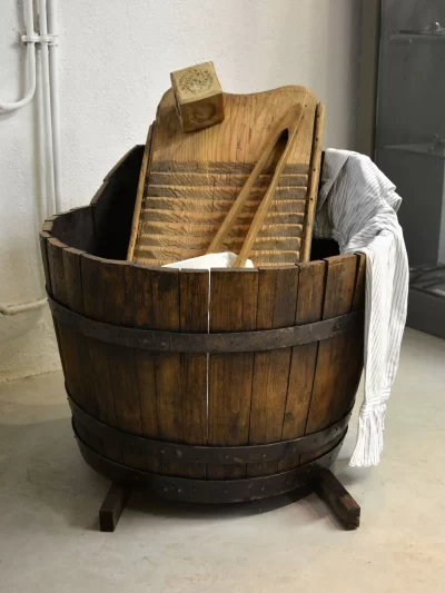 Salles-d039exposition-des-Outils-Anciens_664723