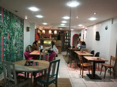 Salon-de-the-patisserie-quotL039Empothequot-8211-Niort_3114313