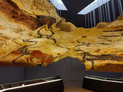 Savoir-faire-au-rendez-vous-L039Atelier-des-Fac-Similes-du-Perigord-8211-18-07-2025-8211-Montignac-Lascaux_2731352