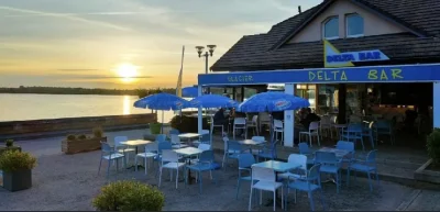Snack-Bar-pizzeria-quotLe-Deltaquot-8211-Salles-Curan_2242128
