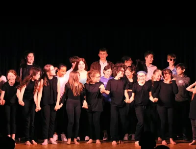 Soiree-Theatre-8211-Nos-Differences-8211-L039Ortie-Show-2025-8211-24-05-2025-8211-Saint-Yrieix-la-Perche_2621294