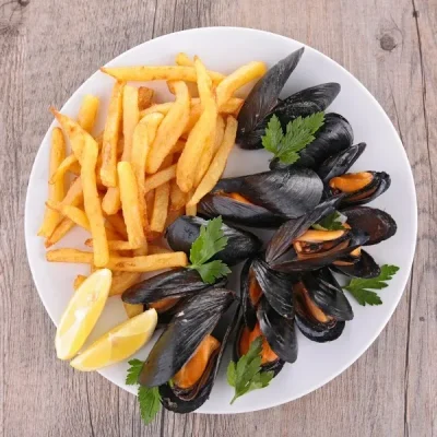 Soiree-moules-frites-8211-23-08-2025-8211-Saint-Quentin-de-Caplong_2204414