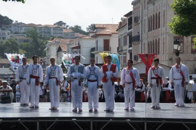 Spectacle-de-danses-basques-avec-Begiraleak-8211-14-09-2025-8211-Saint-Jean-de-Luz_2164019