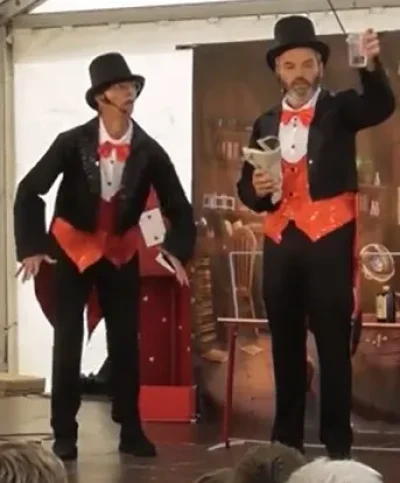 Spectacle-pour-enfant-avec-Les-eleves-magiciens-8211-13-08-2026-8211-Soorts-Hossegor_3706529