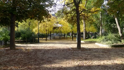Square-des-Epinettes_494710