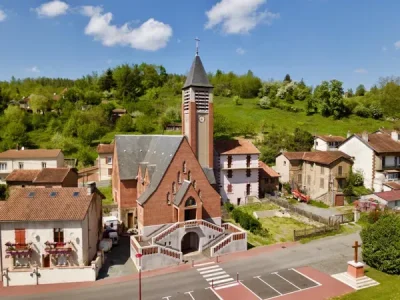 Suivez-la-guide-a-la-decouverte-de-Combes-un-village-de-mineurs-8211-Aubin_3526337