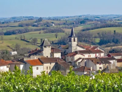 Suivez-la-guide-decouvrez-Saint-Santin-le-village-double-8211-Cransac_3526365
