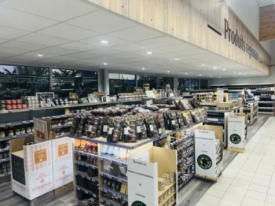 Supermarche-Super-U-8211-Produit-regionnaux-8211-Laguiole_2259783