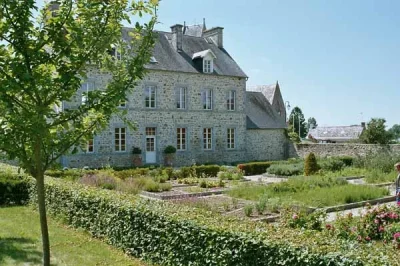 Sur-la-trace-des-Tancrede-8211-Hauteville-la-Guichard_3434196