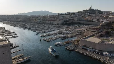 Sur-les-pas-de-Marie-Madeleine-Etape-6-de-Marseille-l039Estaque-a-Marseille-Centre-ville_876935