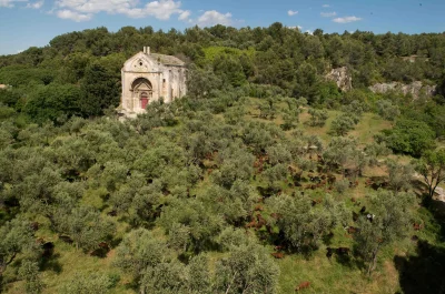 TARASCON-8211-La-Routo-autour-de-Saint-Gabriel-8211-Tarascon_2376271