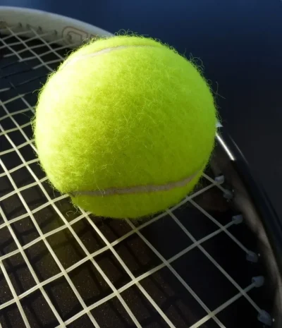 TERRAIN-DE-TENNIS-8211-Creissan_1871162