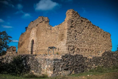 TOUR-MEDIEVALE-DE-VALROS-8211-Valros_2411405