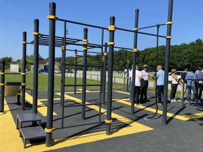 Terrain-de-Street-Workout-8211-Cattenom_2788660