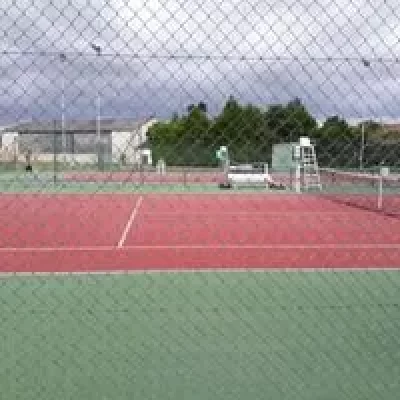 Terrain-de-Tennis_1136828