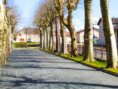 Terrain-de-petanque-8211-Chalus_2929265