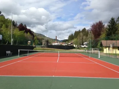 Terrain-de-tennis-de-Saint-Maurice-sur-Moselle-8211-Saint-Maurice-sur-Moselle_3267256