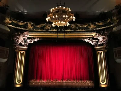 Theatre-Votez-Pourrel-de-Thierry-Francois-Cie-Les-dici-dans-les-Ardennes-8211-04-10-2025-8211-Carignan_3175344