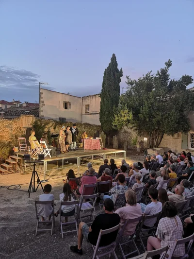 Theatre-de-la-Folzik-La-Sortie-au-Theatre-et-autres-8211-29-08-2025-8211-Istres_2677234