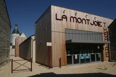 Theatre-de-la-Montjoie_1133137