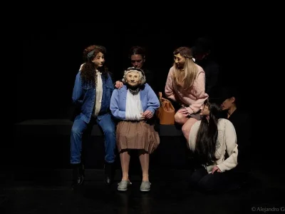 Theatre-marionnnette-Juste-Irena-8211-11-01-2027-8211-Epinal_3723995