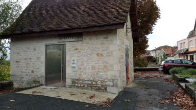 Toilettes-publiques_31743