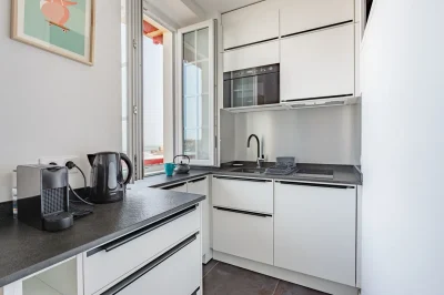 Tres-beau-studio-renove-avec-vue-imprenable-sur-locean-8211-Biarritz_3582078