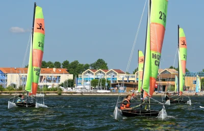 UCPA-Hourtin-8211-Ecole-de-Voile-8211-Hourtin_1820822