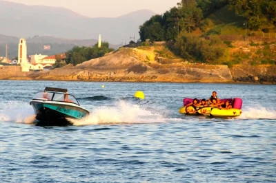 VI-Nautika-Glisse-tractee-8211-Ciboure_2500475