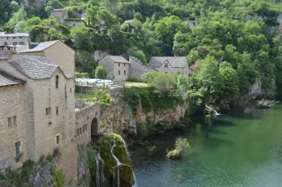 VILLAGE-DE-SAINT-CHELY-DU-TARN_569562